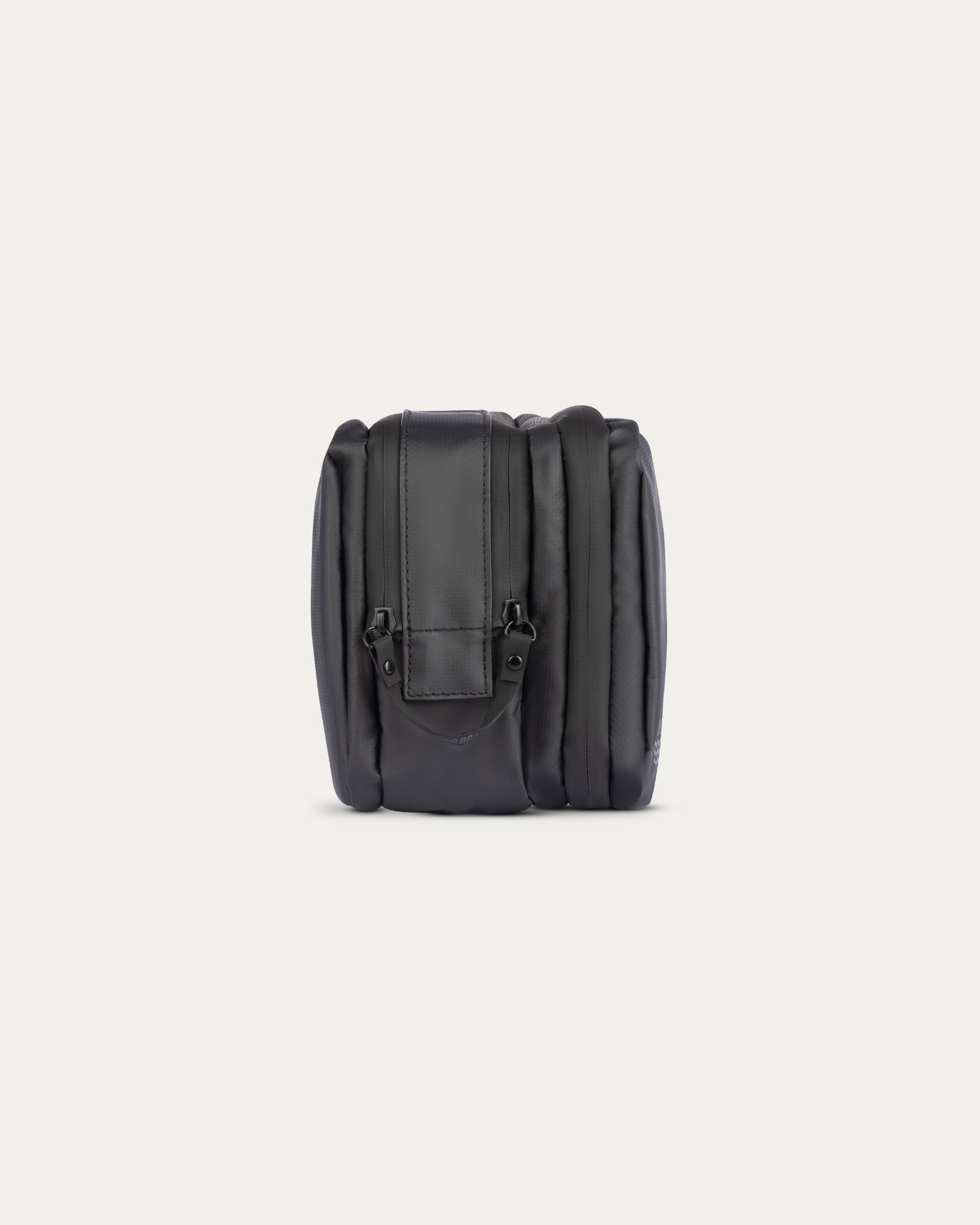Explorer Max™ Toiletry Bag - OVERLANDERS Outfitter