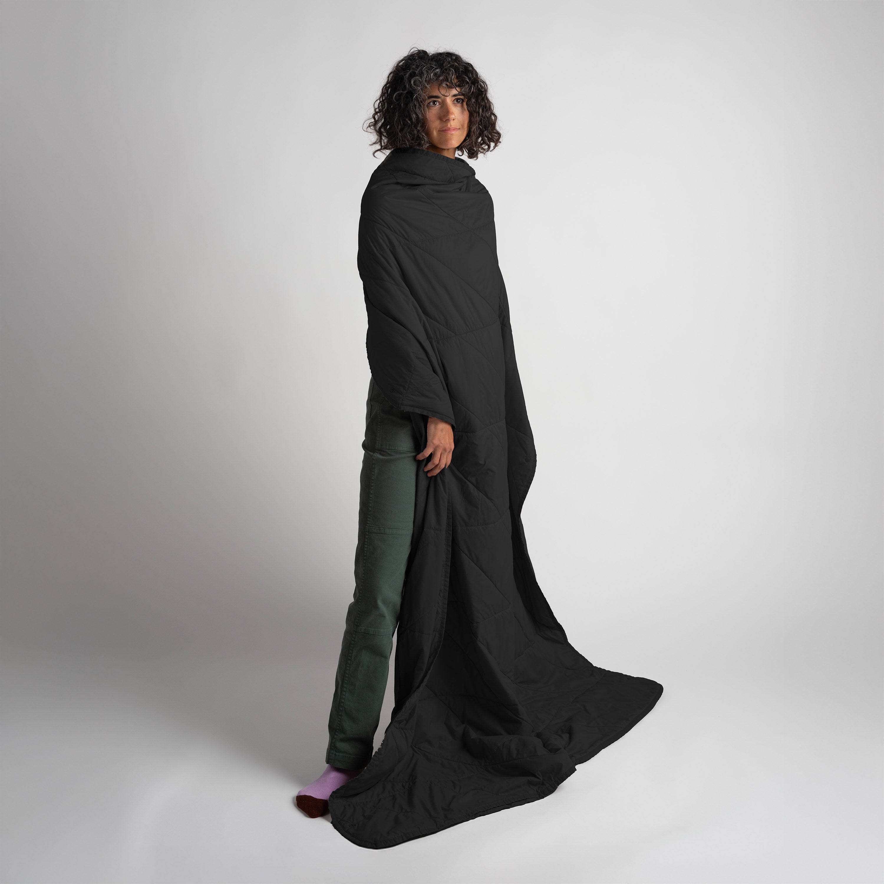 Layover™ XL Blanket Black - OVERLANDERS Outfitter