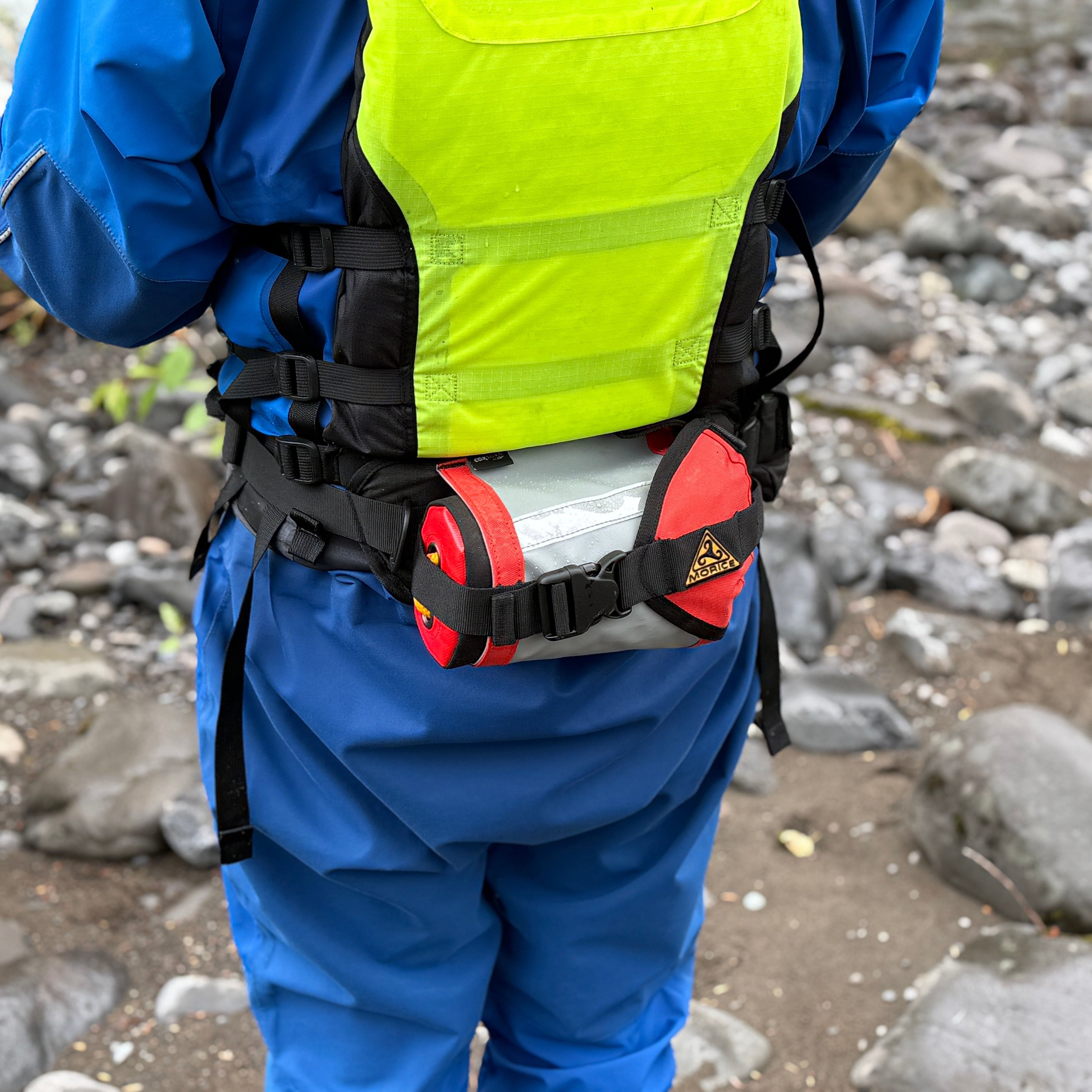 River Hardware Morice 20m throw bag and river rescue belt system for rescue and safety in water rescue situations.