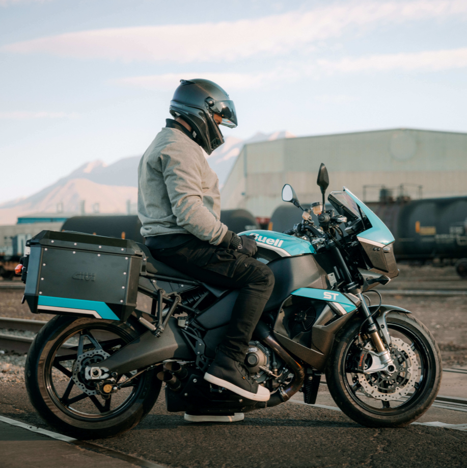 License to Ride Slim Cargo Pant - OVERLANDERS Outfitter