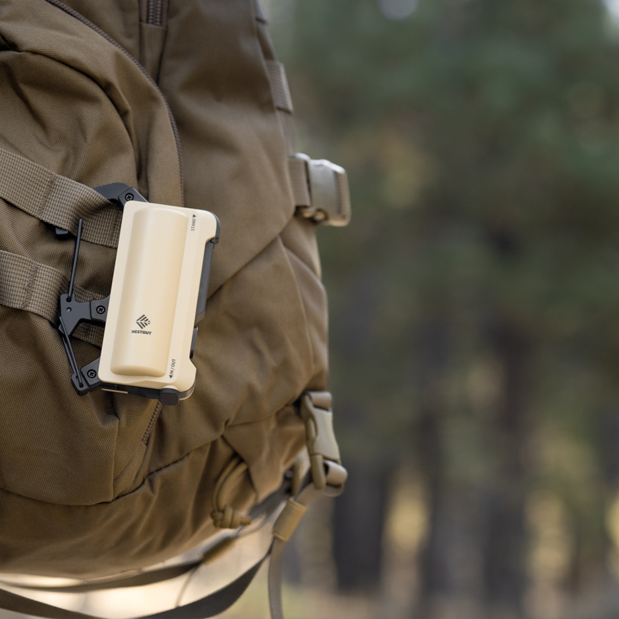 5000mAh Carabiner Battery - OVERLANDERS Outfitter