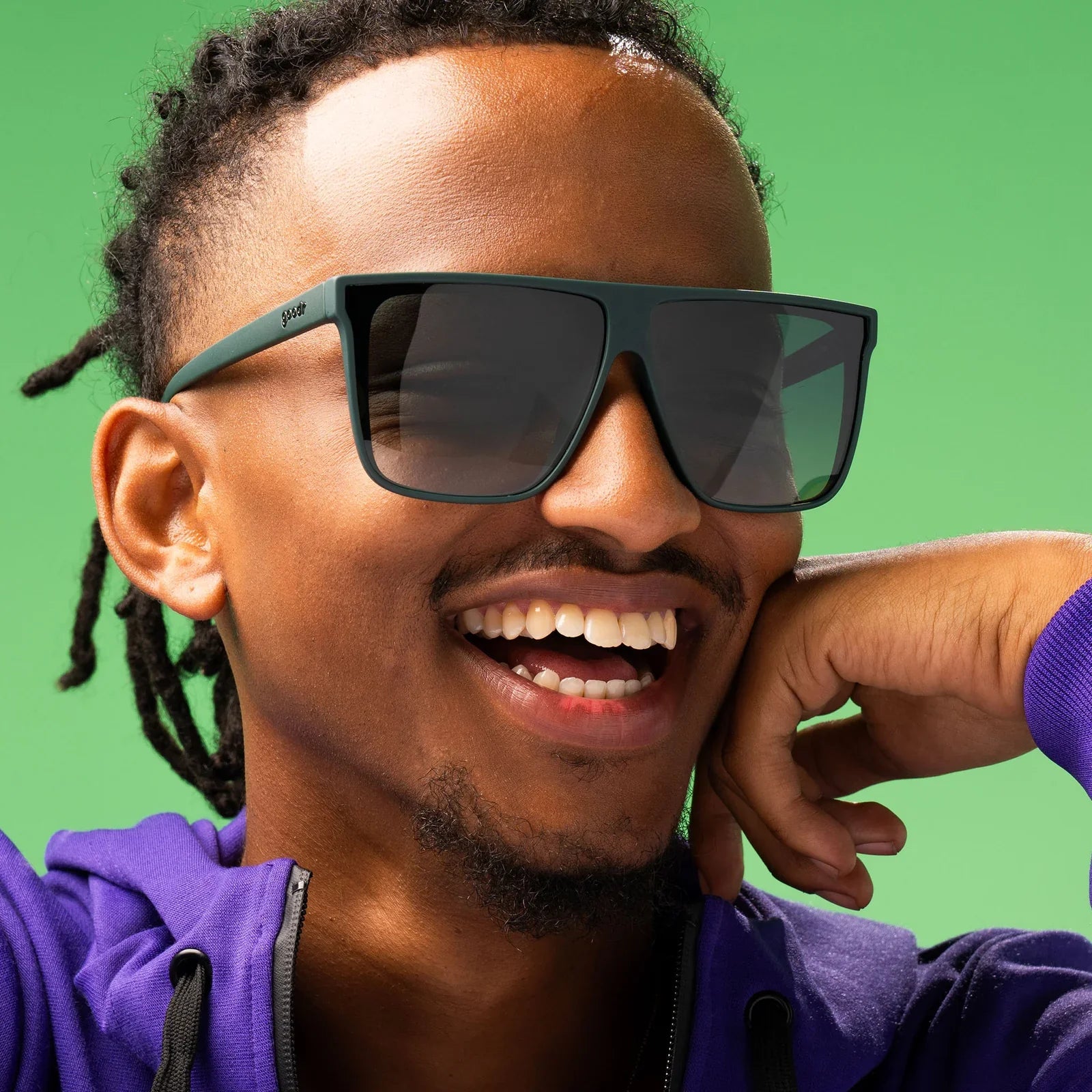 Rare Air Discs Fly G Premium Sunglasses with sleek black frames and tinted lenses, stylish accessories for sun protection and fashion.