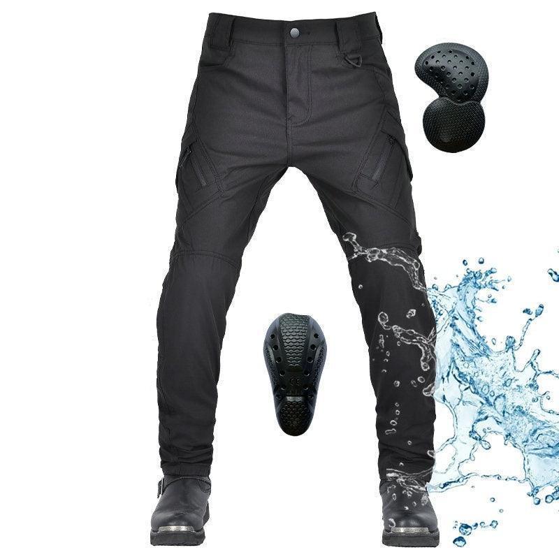 Men's functional style winter motorcycle riding pants from Bean's Moto Booth, featuring reinforced knees and insulated fabric.