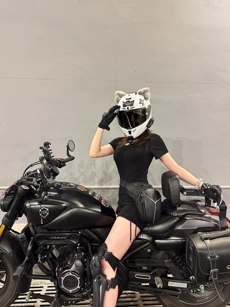 Albers ShadowStrike motorcycle leg bag by Bean's Moto Booth, black leather bag with multiple compartments and adjustable straps.