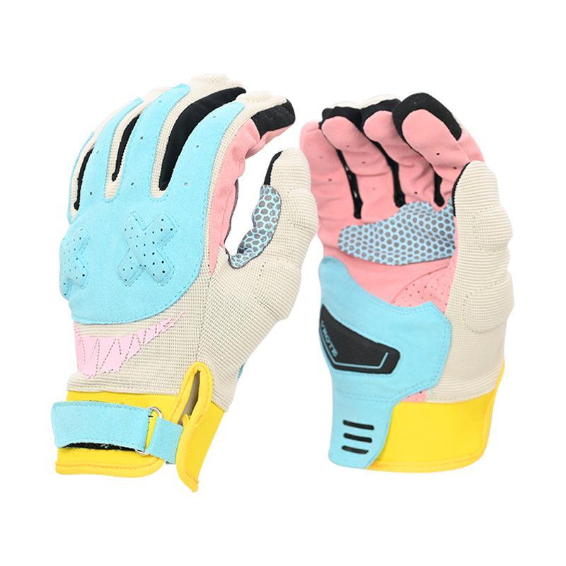 Bean's Moto Booth VROTE breathable touch-screen motorcycle gloves, black with reinforced palms and adjustable wrist straps.