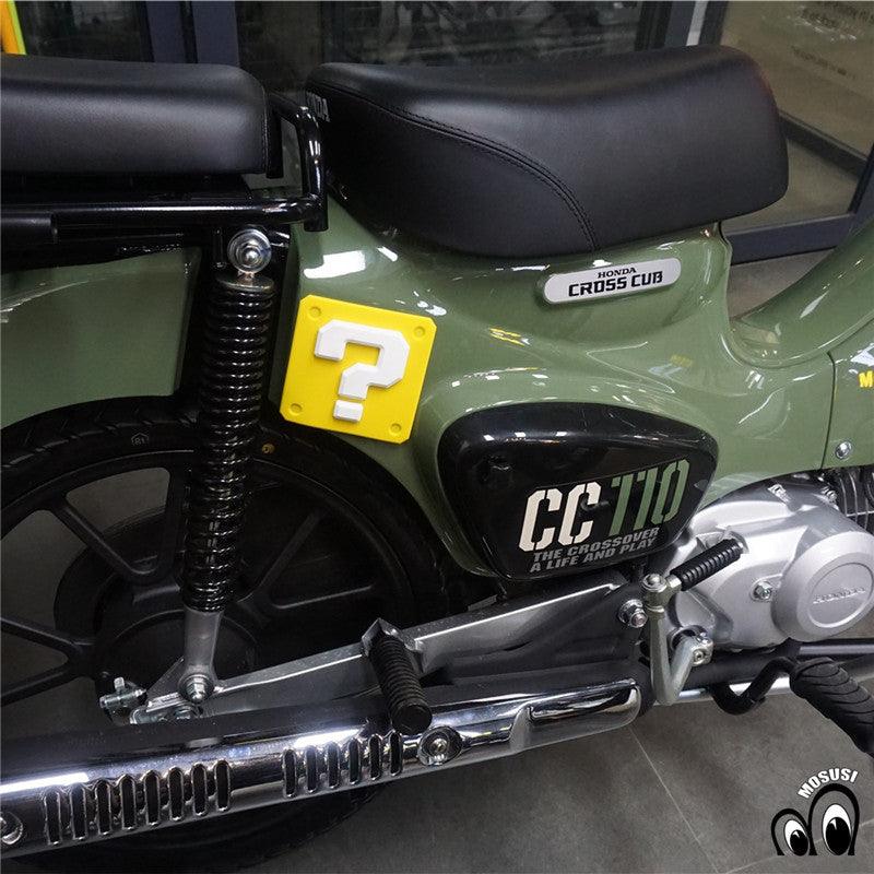 Vintage motorcycle question mark anti-collision sticker decor by Bean's Moto Booth, featuring bold design for motorcycle safety and style.