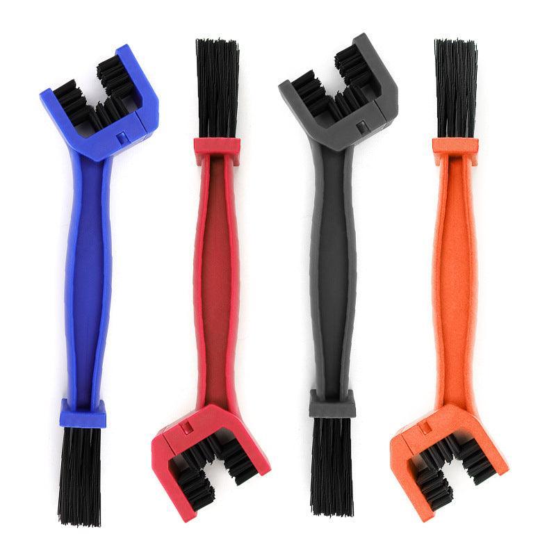 360-Degree Motorcycle Chain Cleaning Brush - OVERLANDERS Outfitter