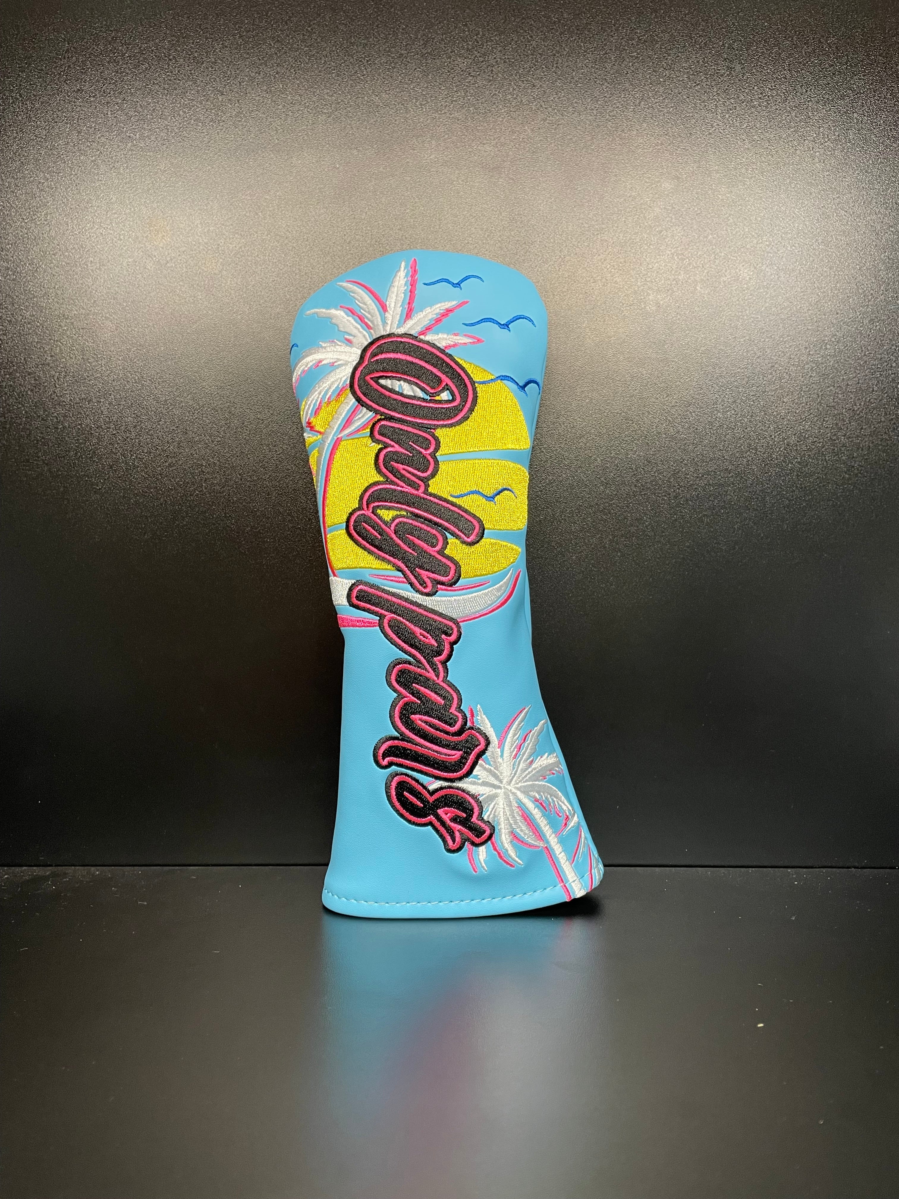 ParWestGolf Only Pars Fan Club golf club headcover with green and white design, featuring fan club branding and a playful style.