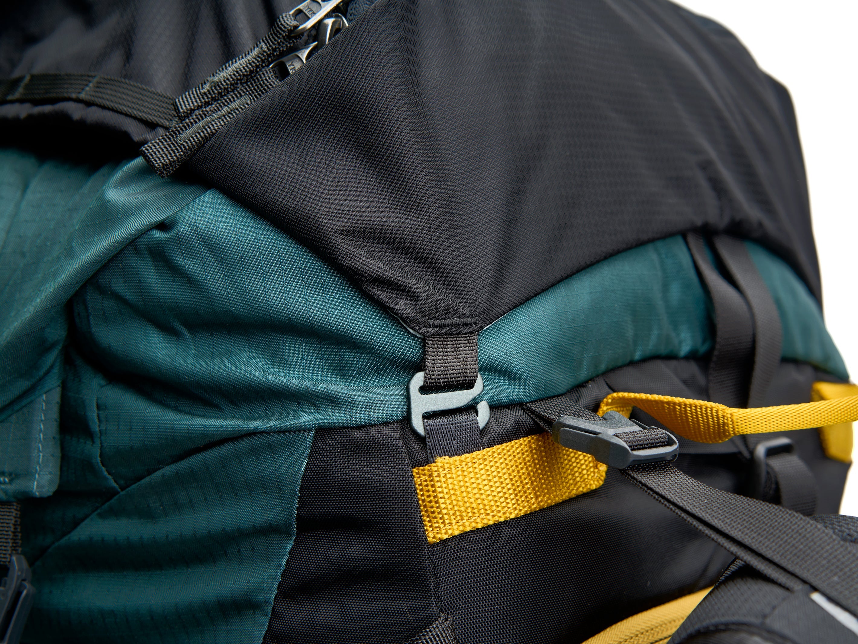 Pingora Outro Detachable Top Pocket for Backpacking - OVERLANDERS Outfitter