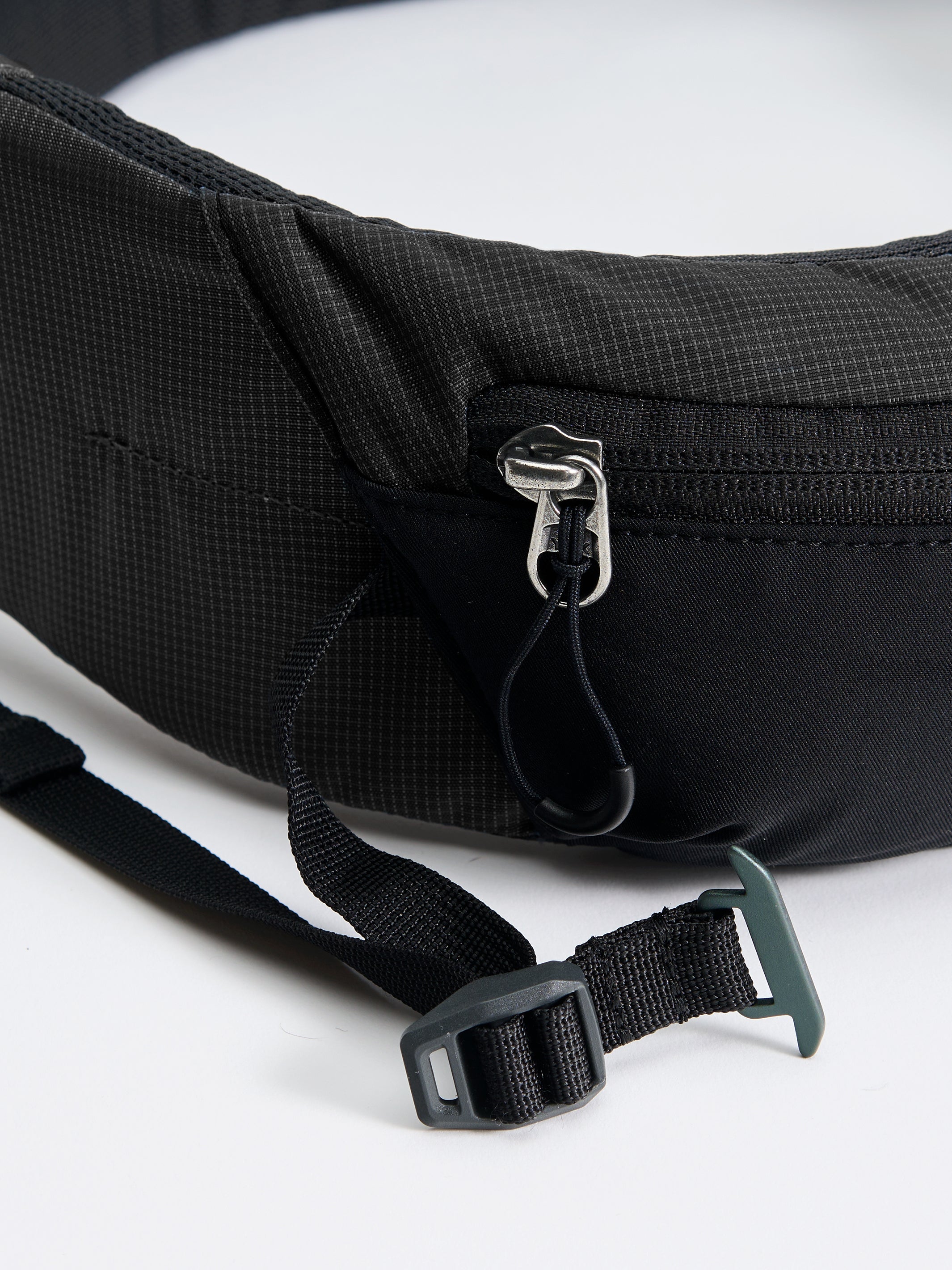 Pingora Outro Backpacking Hip Belt - OVERLANDERS Outfitter