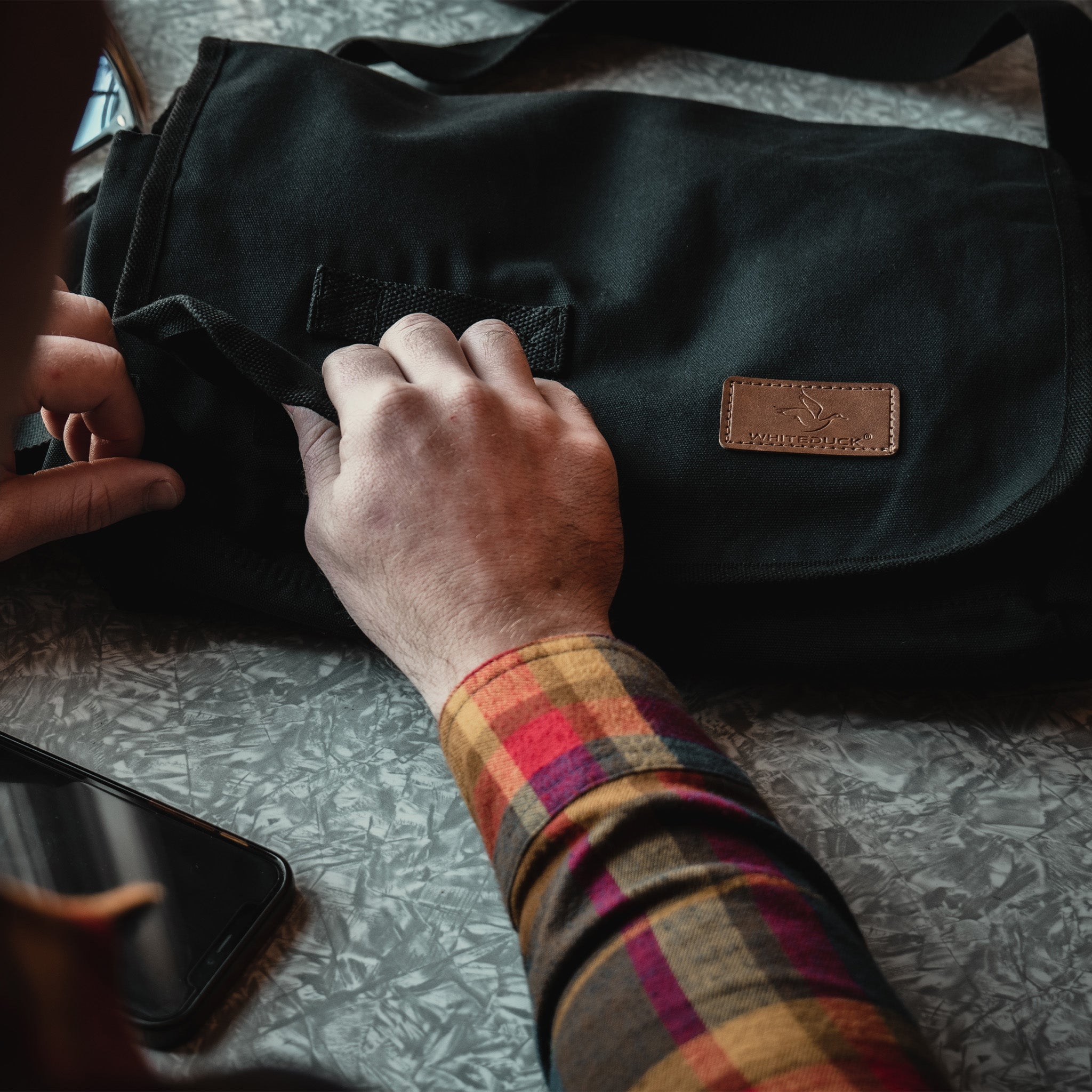 Filios Messenger Bag - OVERLANDERS Outfitter