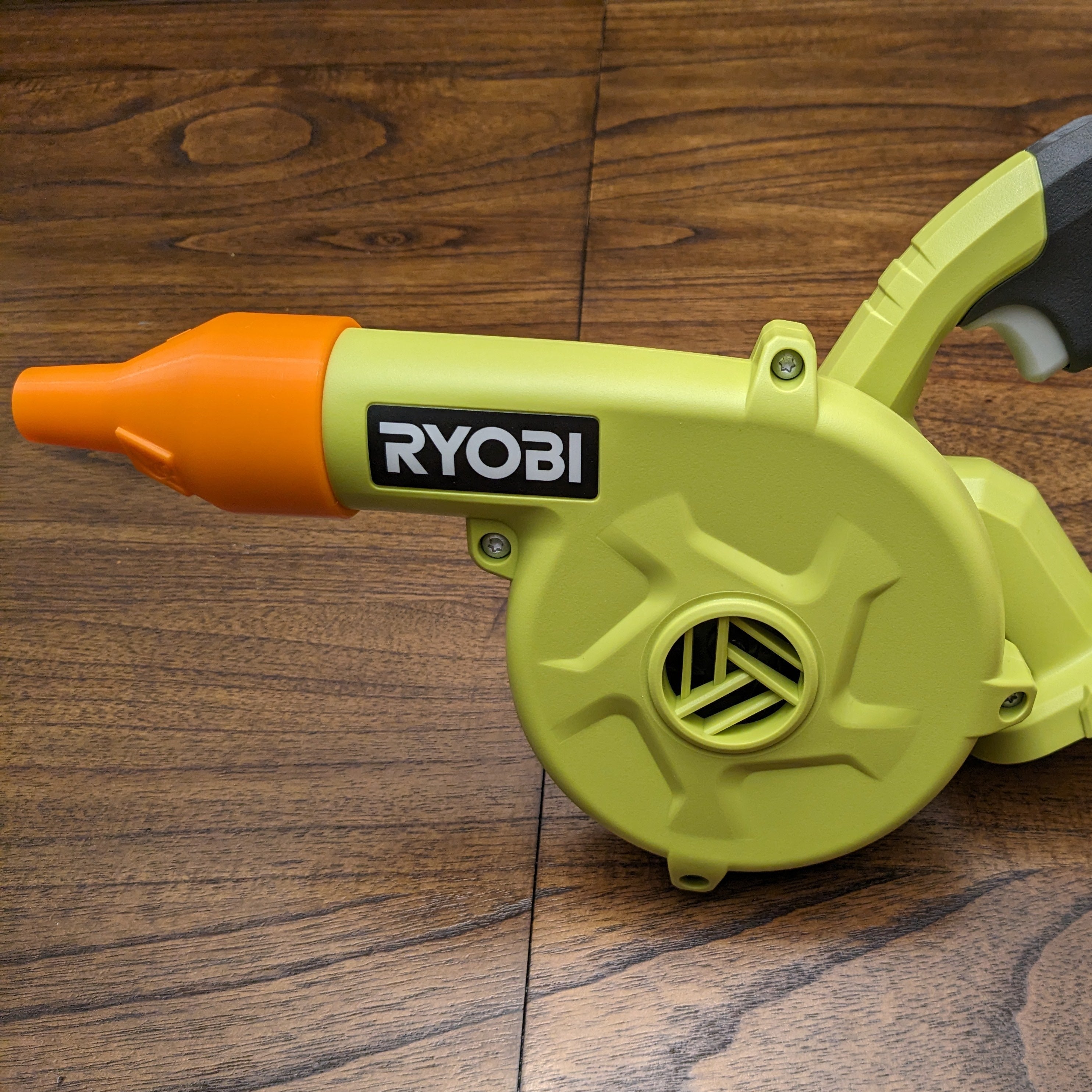 Ryobi Blower Adaptor for Leafield C7 and D7 Valves - OVERLANDERS Outfitter