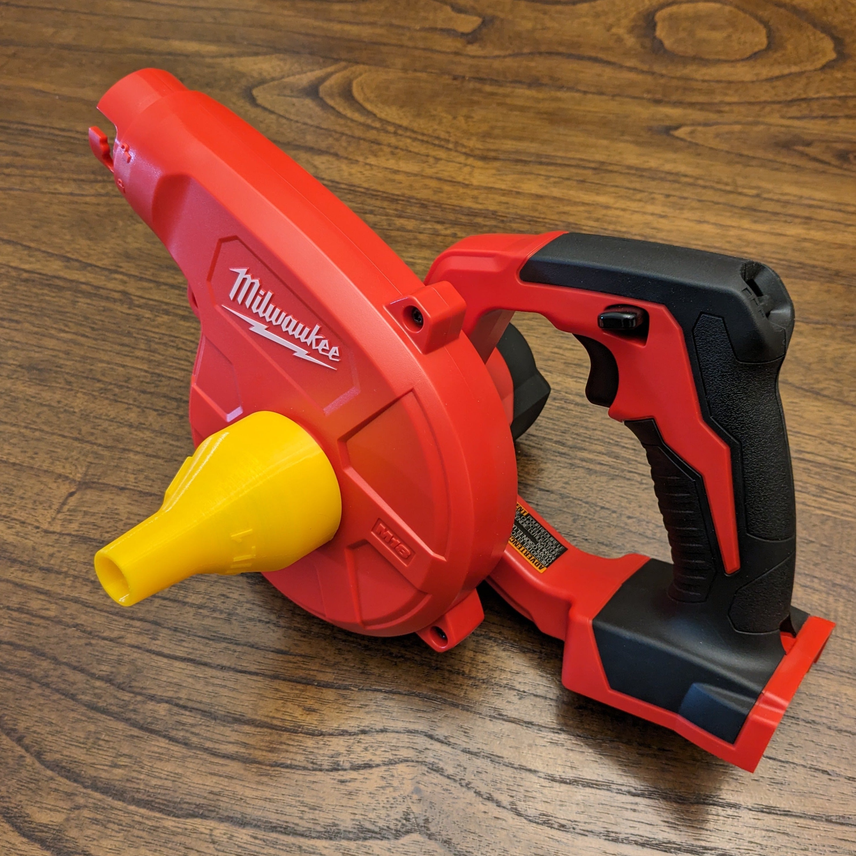 Milwaukee Blower Adaptor for Leafield C7 and D7 Valves - OVERLANDERS Outfitter