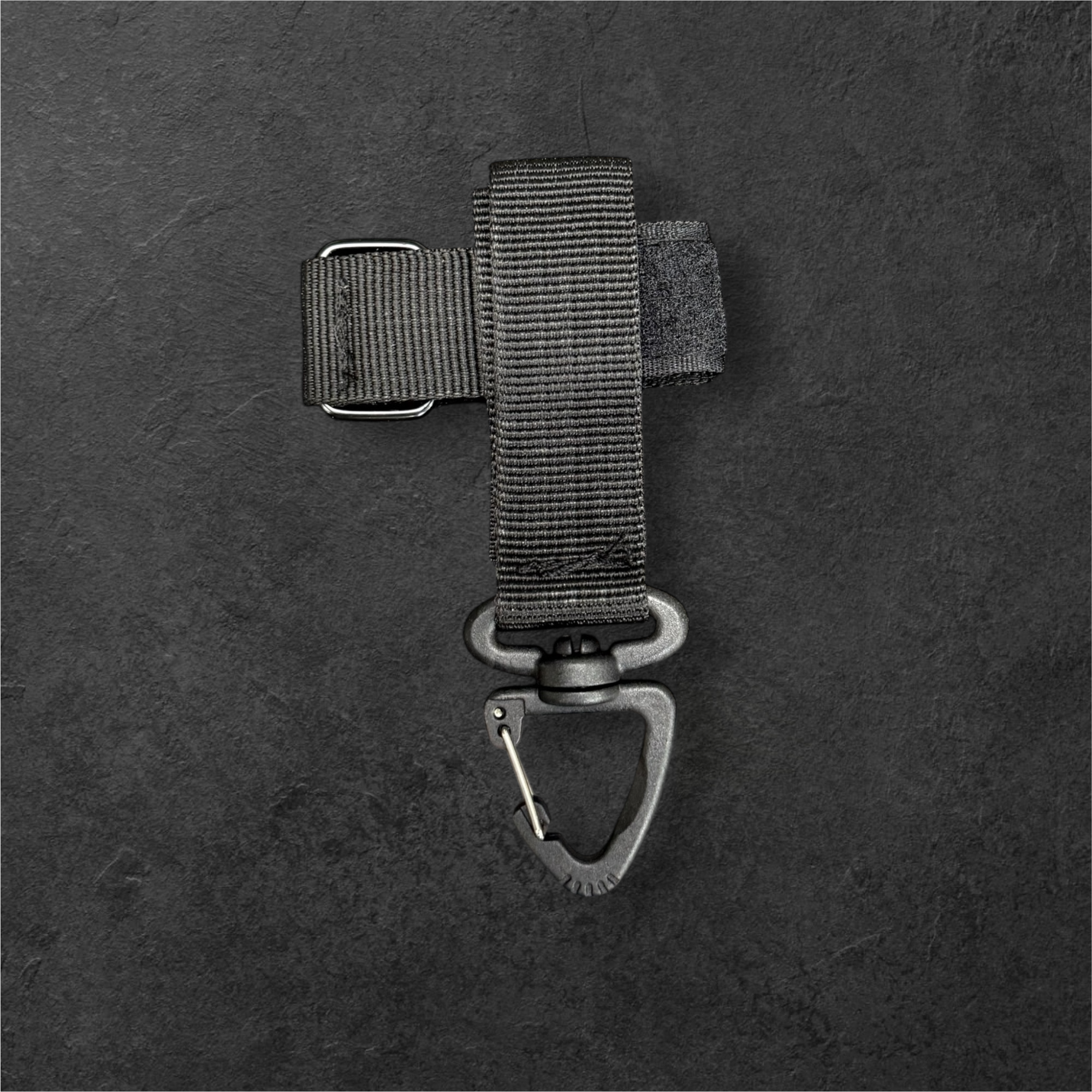 ONE SHEAR® Tactical MOLLE Carabiner Buckle – Multi-Use Nylon Storage Hook for Gloves, Rope & Gear - OVERLANDERS Outfitter