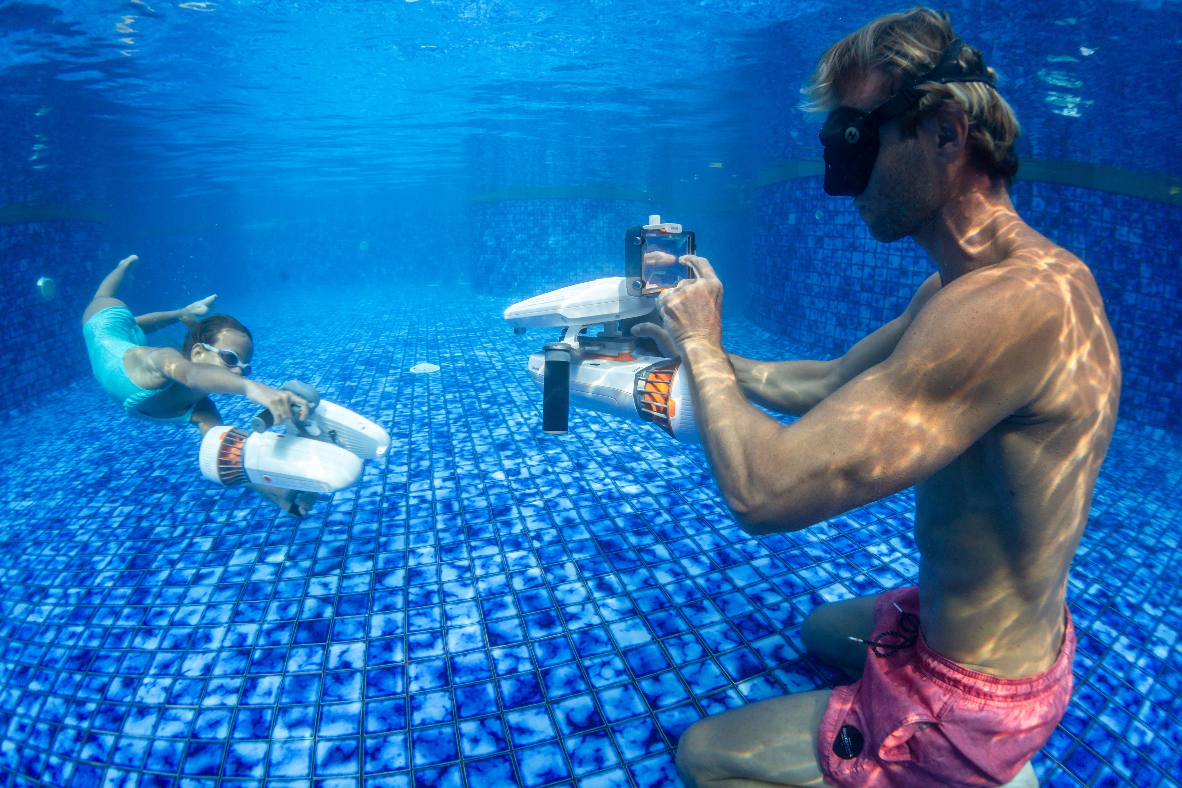 H1+ Smart Waterproof Phone Case - OVERLANDERS Outfitter