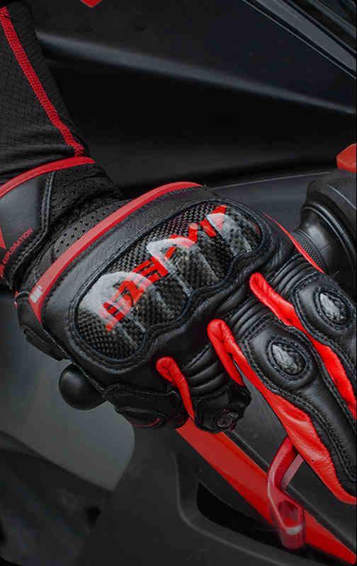 Seivi™ motorcycle leather gloves with carbon fiber reinforcement, designed for protection and grip by Bean's Moto Booth.