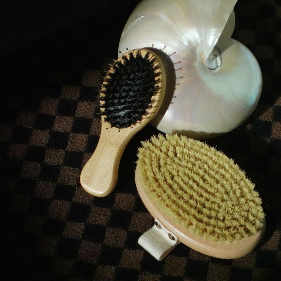 Tilley + Me Bamboo Dry Brush for Body – Exfoliate & Improve Circulation - OVERLANDERS Outfitter