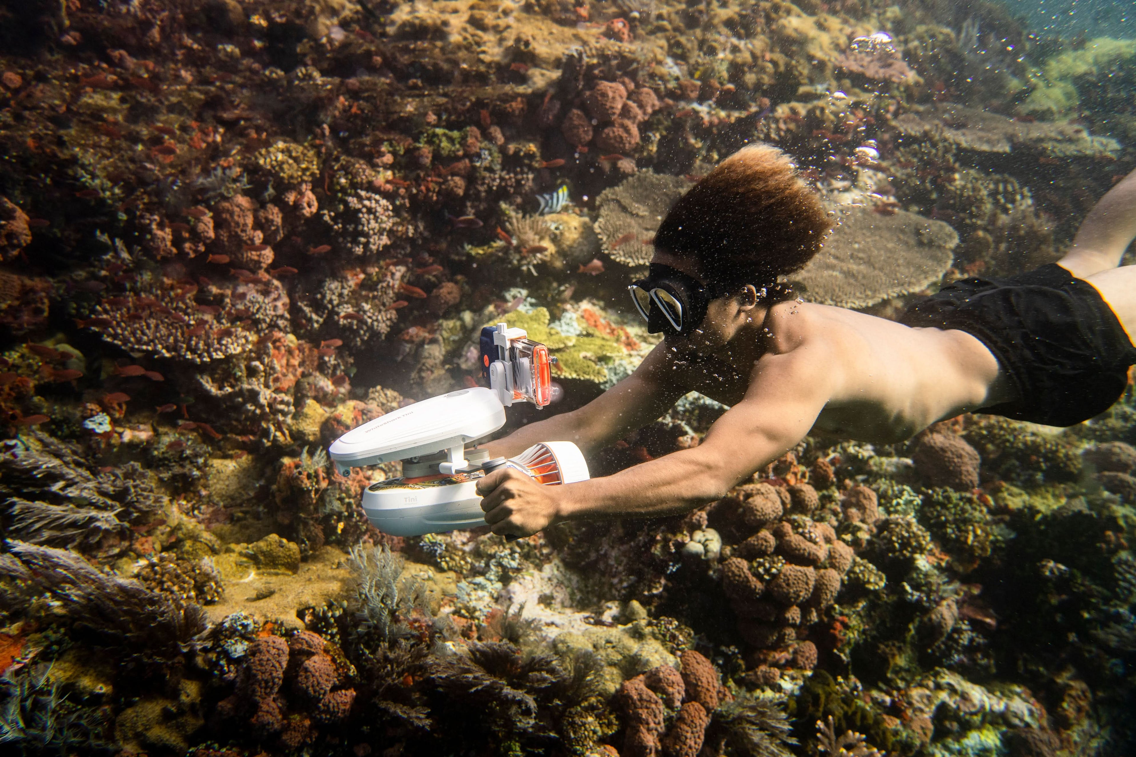 H1+ Smart Waterproof Phone Case - OVERLANDERS Outfitter