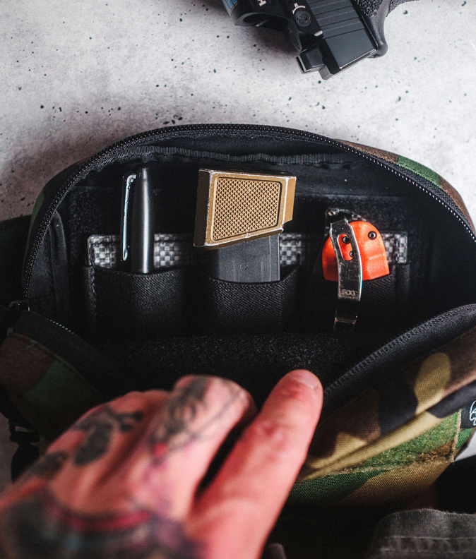 Organizational Insert - OVERLANDERS Outfitter