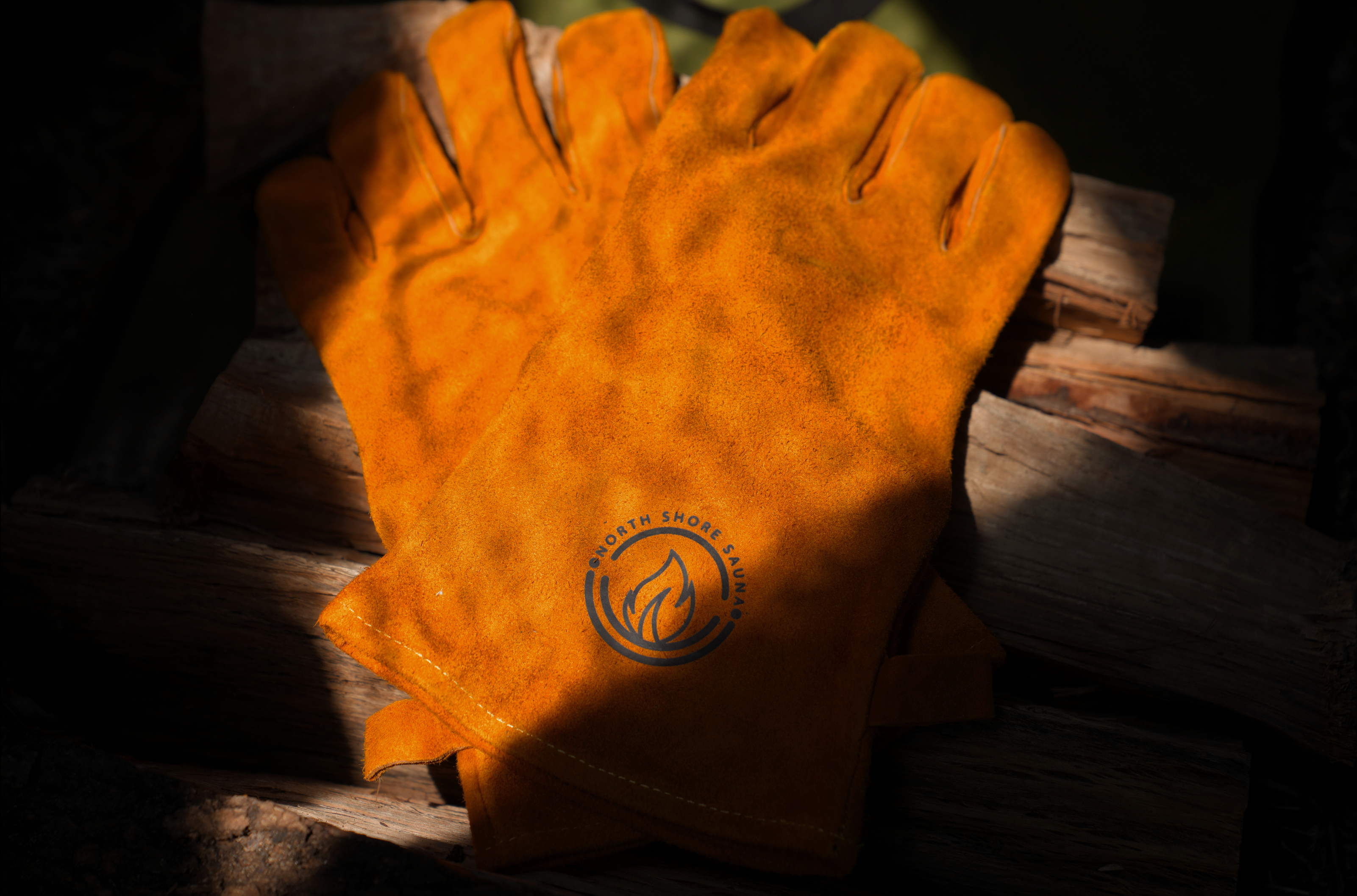 Heat Resistant Leather Gloves - We The Collective