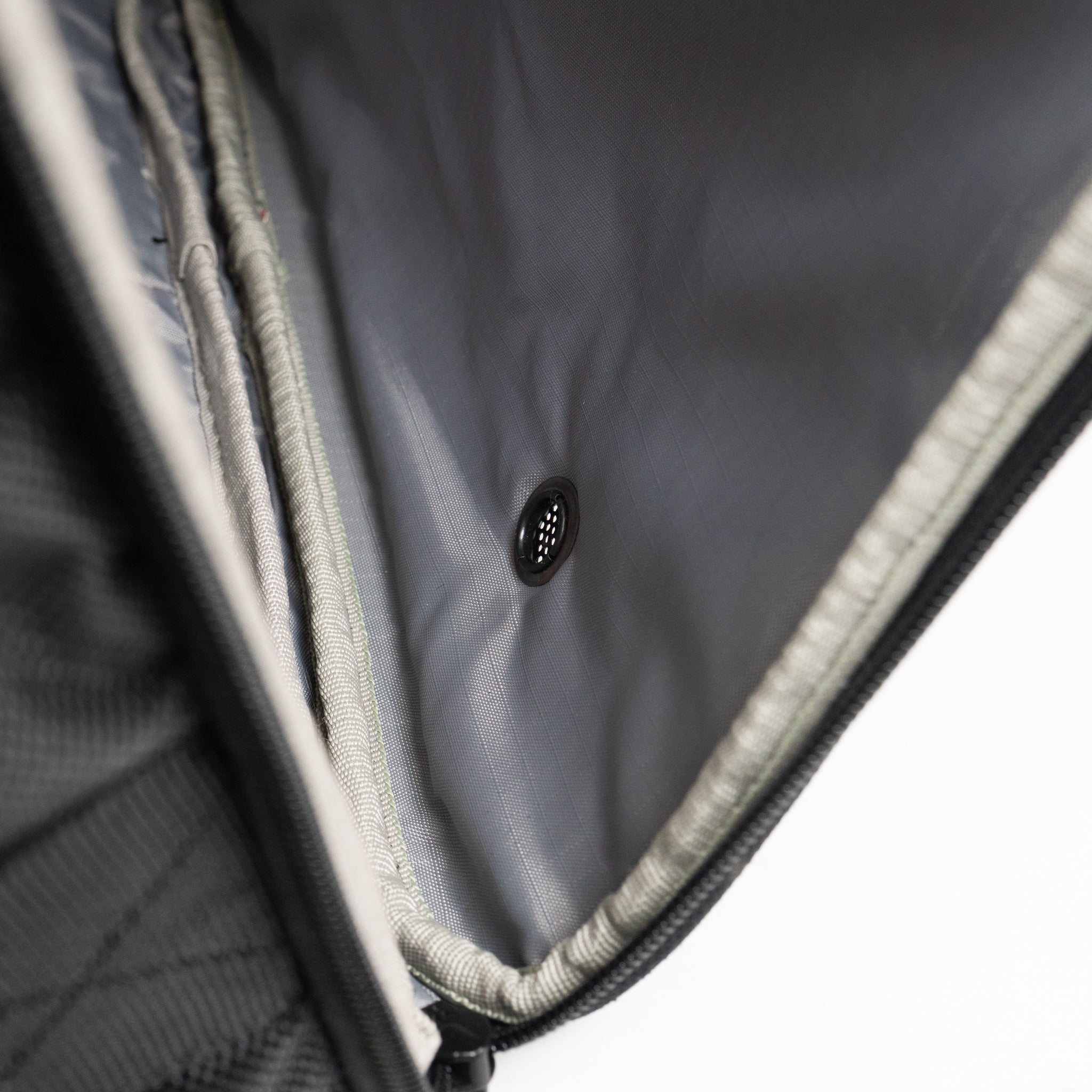 Mountain Essential Ski, Boot & Helmet Backpack - OVERLANDERS Outfitter