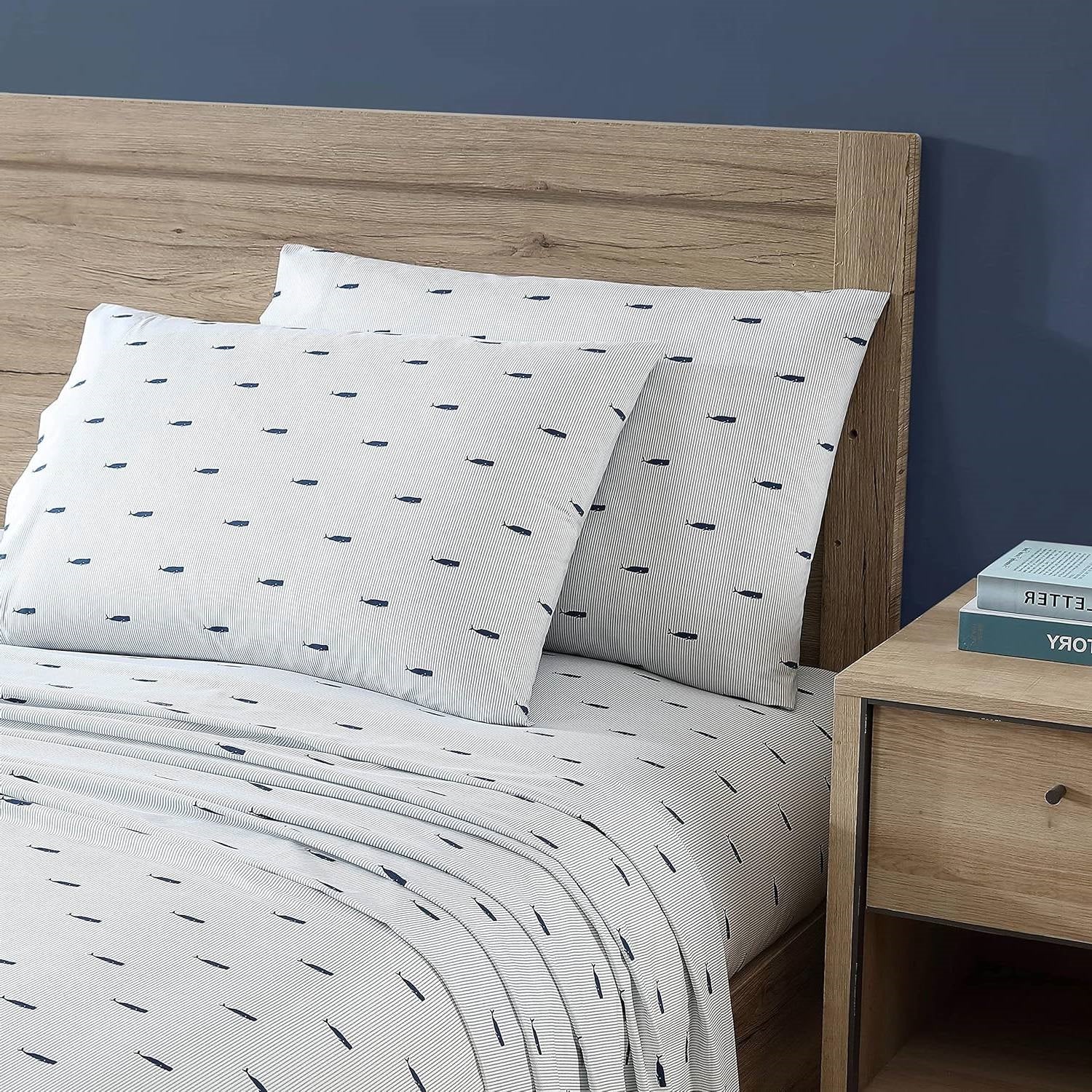 Twin size Coastal Beach 100-Percent Cotton Navy Blue White Stripe Sheet Set - OVERLANDERS Outfitter