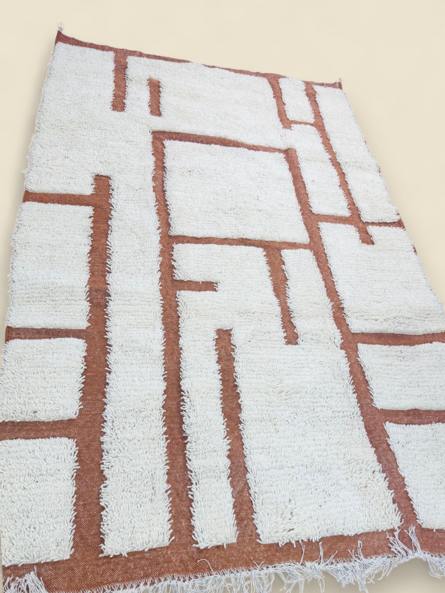 Tafenzut Abstract Berber Rug – Handmade Moroccan Wool Decor - We The Collective