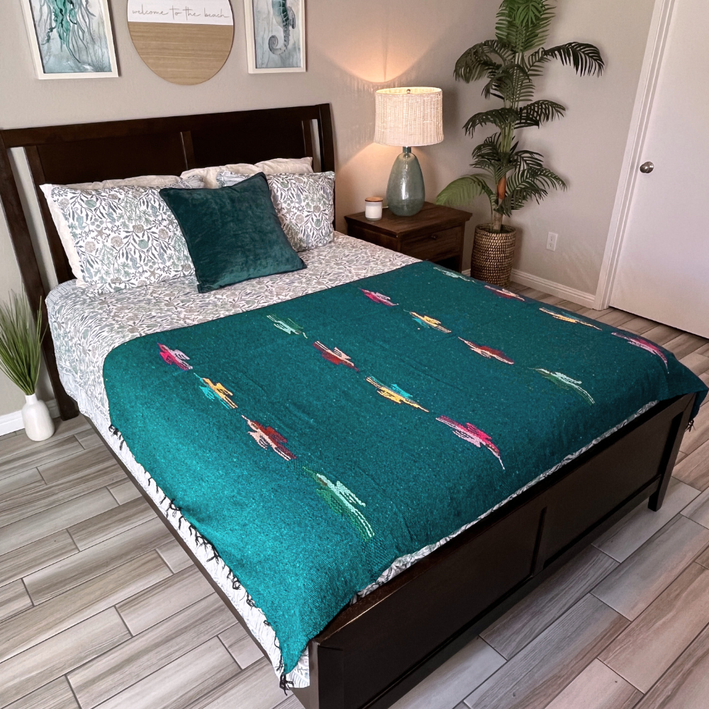 Turquoise Green Baja Thunderbird Blanket - OVERLANDERS Outfitter