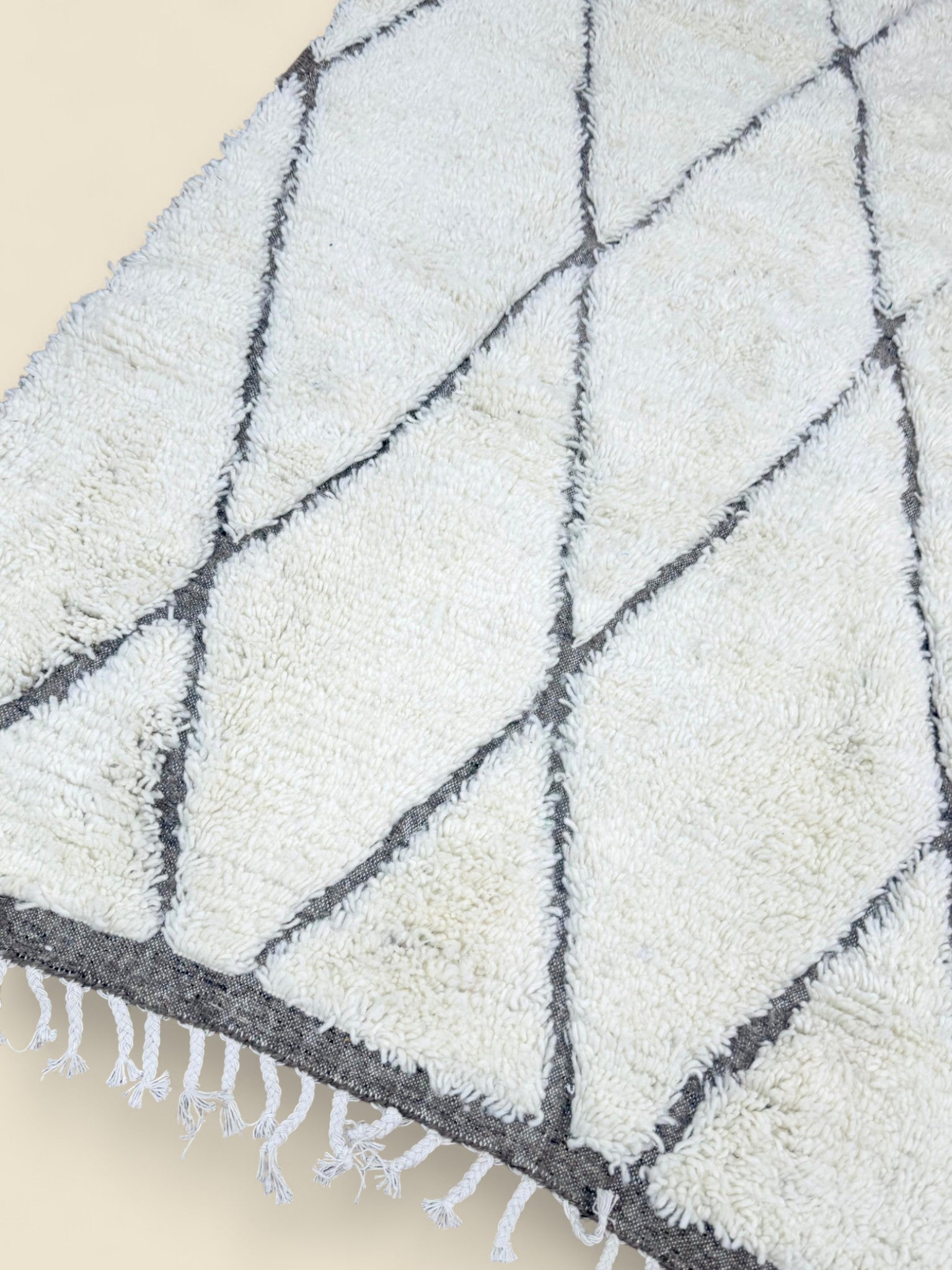Moroccan Tihya Berber Carpet – Neutral Cream Shag Rug - We The Collective