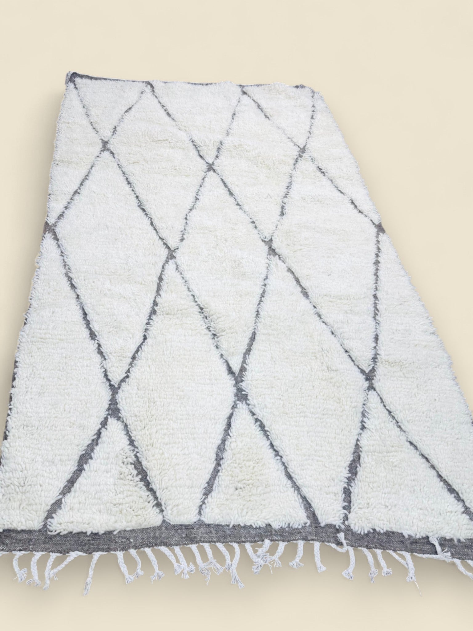 Moroccan Tihya Berber Carpet – Neutral Cream Shag Rug - We The Collective