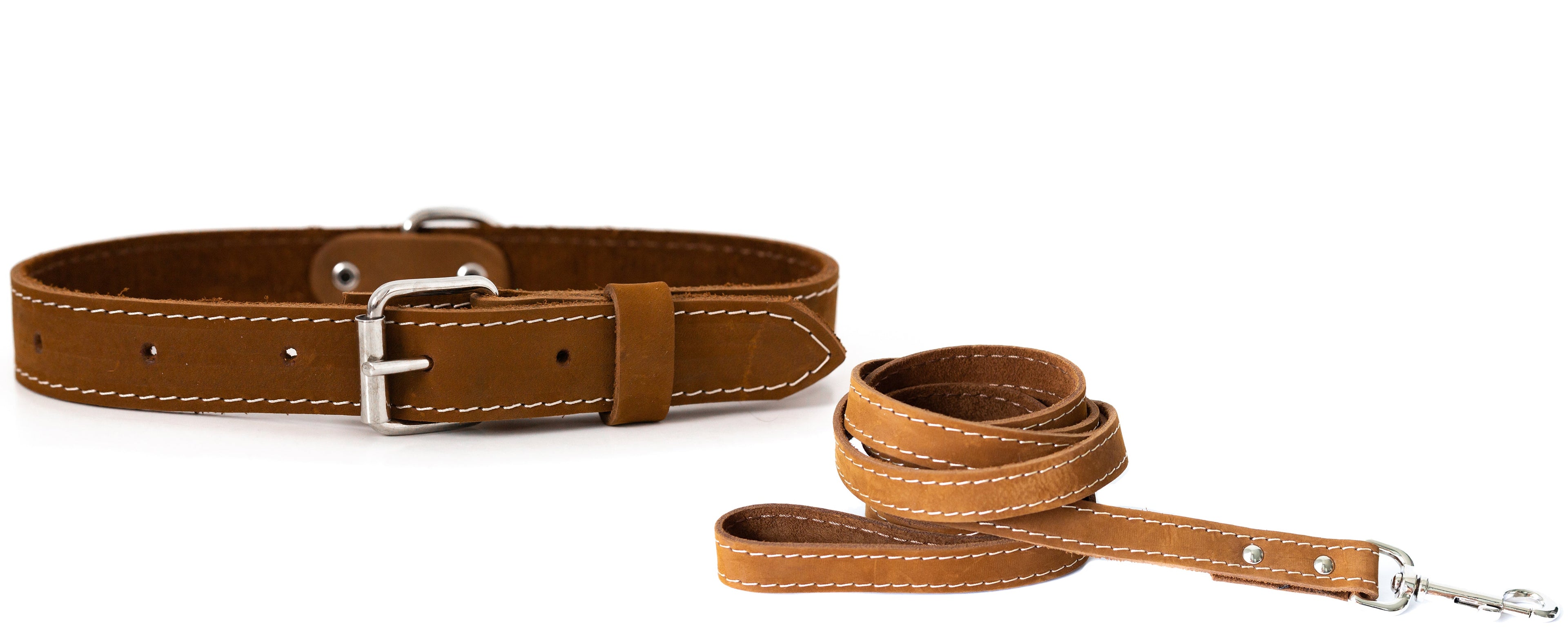 Euro-Dog Collars and Leads leather hunting collar and leash set for dogs, featuring traditional brown leather with sturdy hardware.