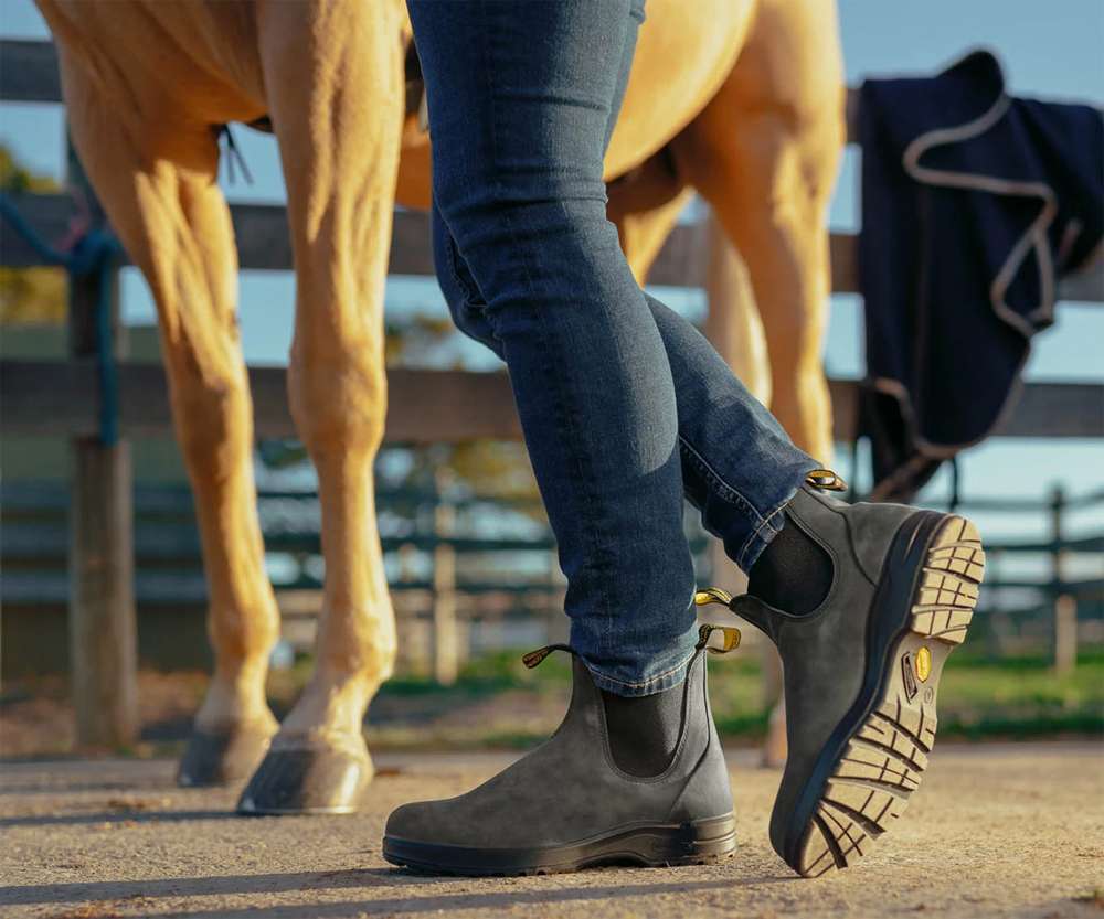 Blundstone 2055 WOMEN'S ALL-TERRAIN CHELSEA BOOTS - RUSTIC BLACK - OVERLANDERS Outfitter