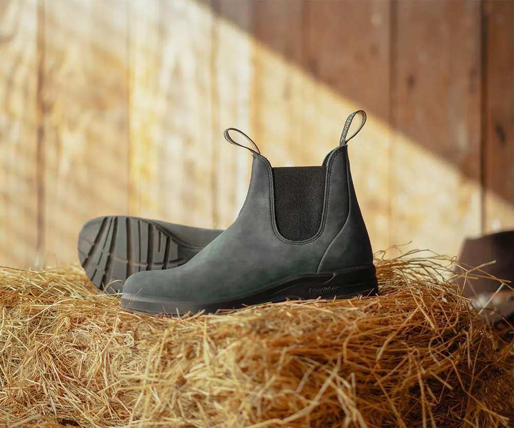 Blundstone 2055 WOMEN'S ALL-TERRAIN CHELSEA BOOTS - RUSTIC BLACK - OVERLANDERS Outfitter