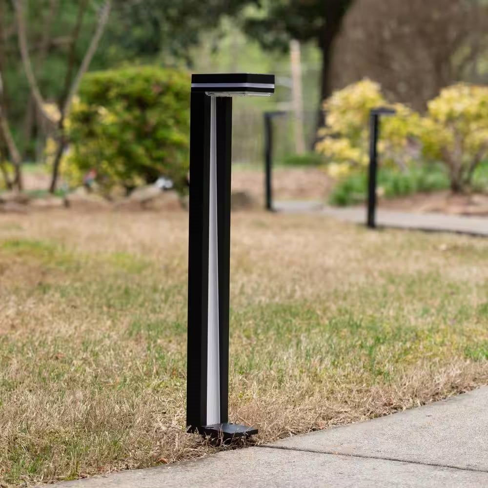 Set of 2 modern outdoor solar lights with white LED bulbs, designed for yard and pathway outdoor lighting by HomePacific.
