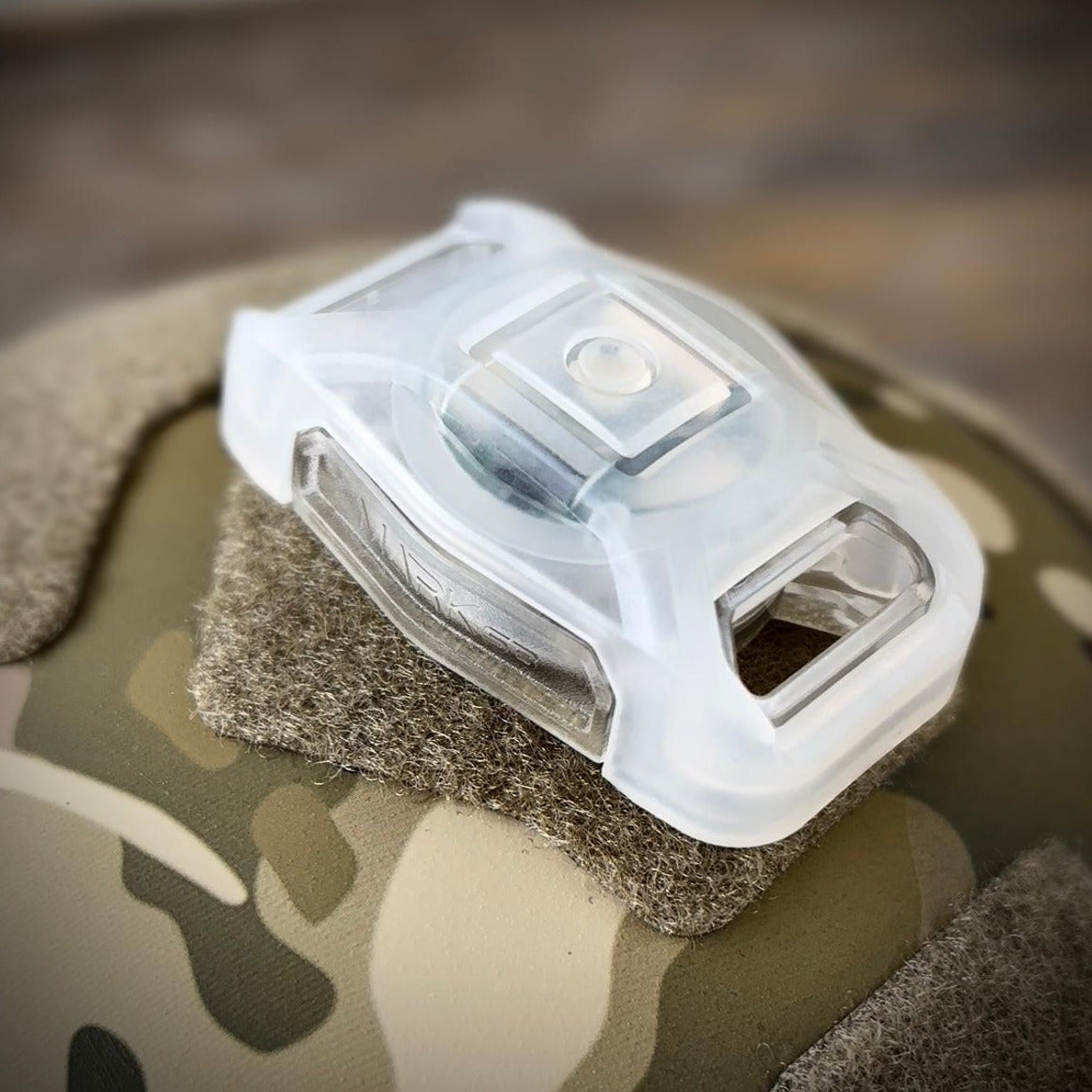 HCC Tactical Mark SB Beacon, featuring bright illumination for marking and signaling in outdoor situations.