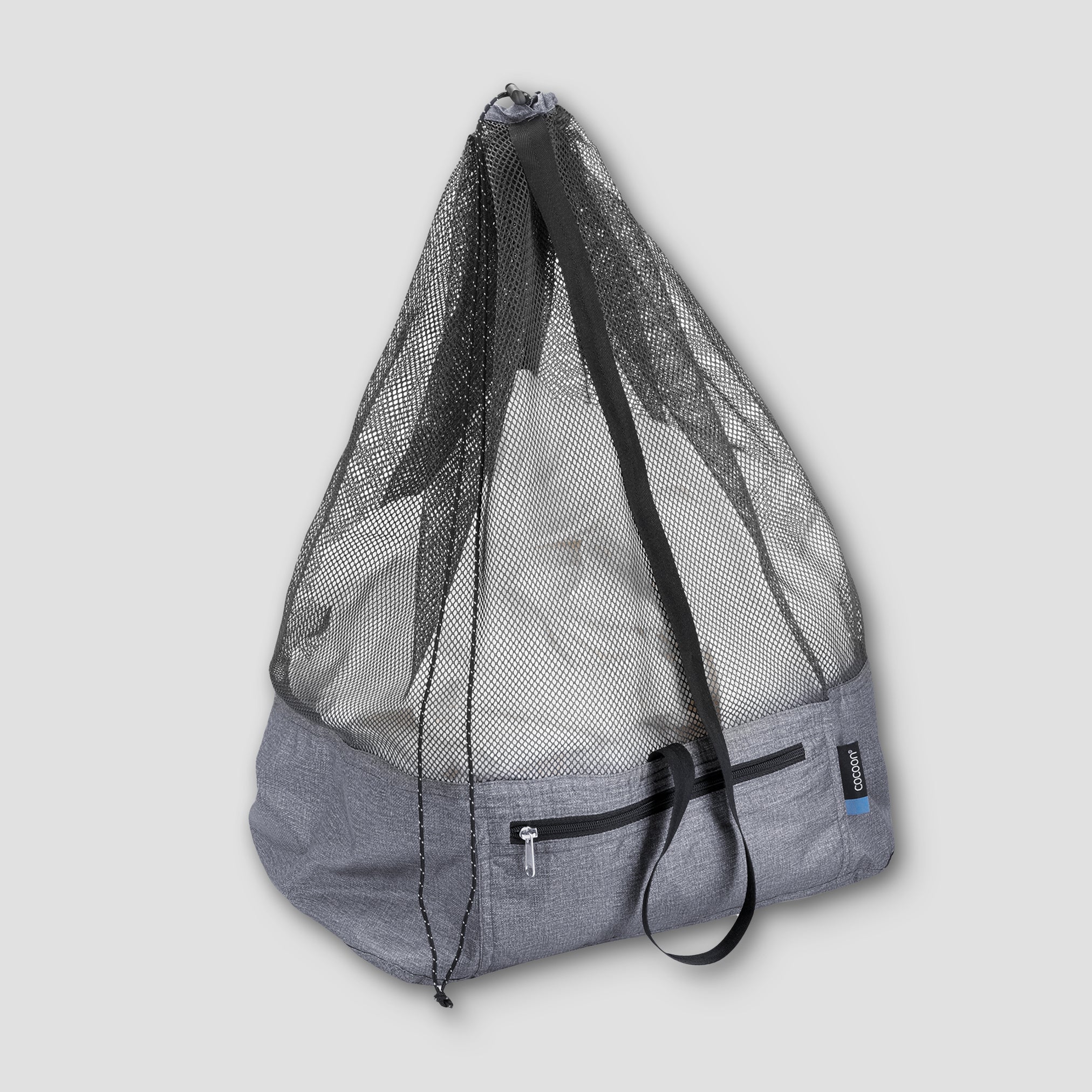 COCOON Traveler & City Laundry Bag, compact washable laundry bag with handle, ideal for travel and city use.