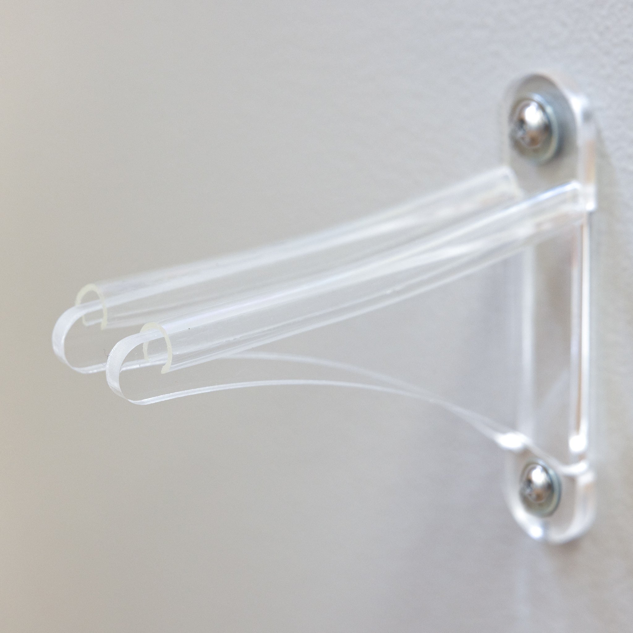 Summit Clear Acrylic Ski Wall Rack | 2 Pack - OVERLANDERS Outfitter