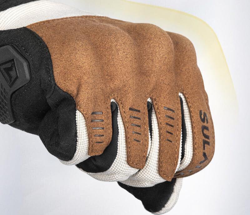 Bean's Moto Booth SULAITE™ G3 touchscreen motorcycle gloves with leather and textile construction, showing the gloves on a rider’s hands.