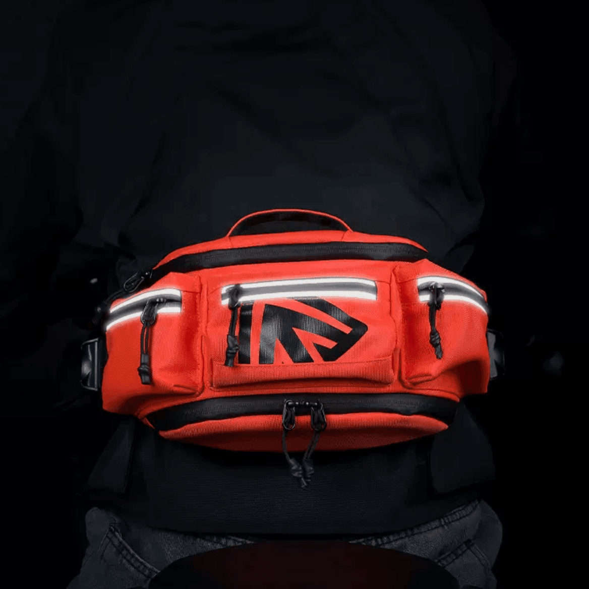 ALBERS™ 3-in-1 motorcycle waist bag by Bean's Moto Booth, versatile black motorcycle bag with multiple compartments.