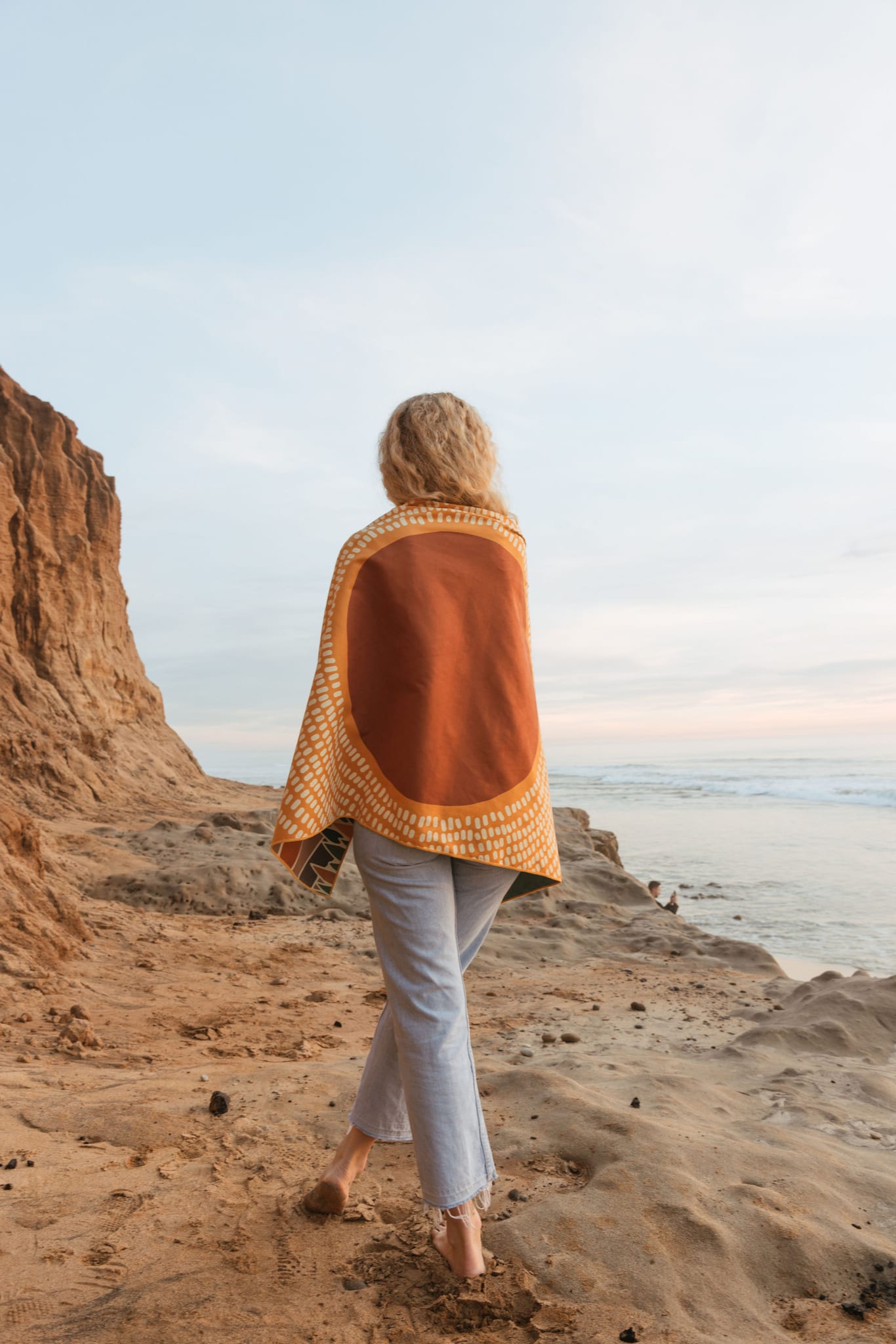 Alpenglow Wander Towel - OVERLANDERS Outfitter