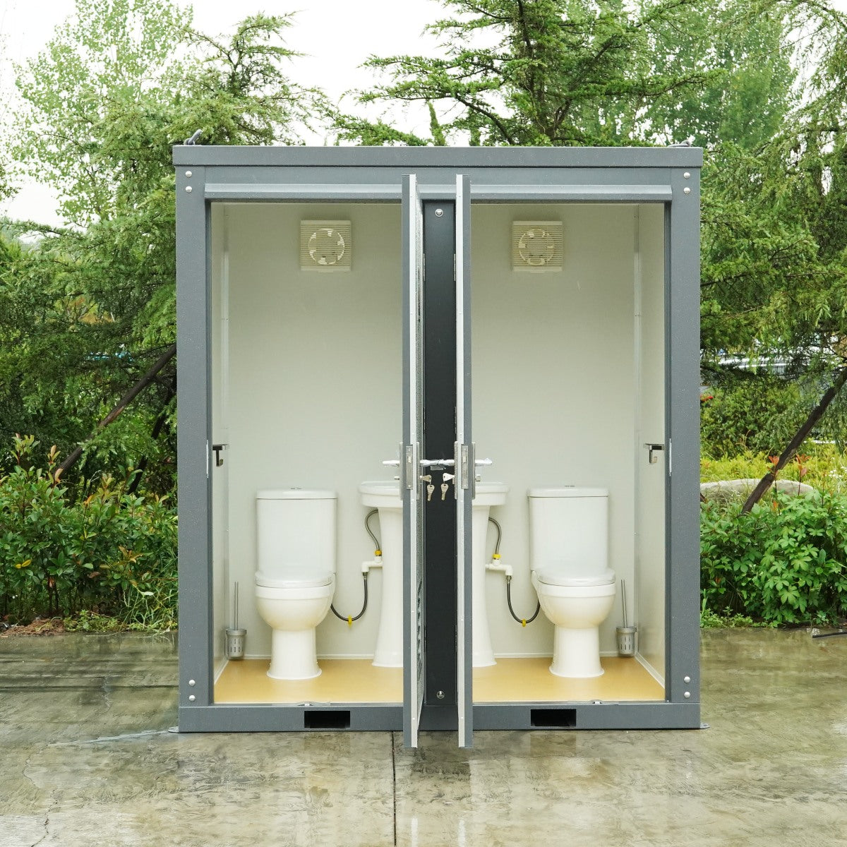 2 Private Toilet Stalls Portable Restroom - OVERLANDERS Outfitter