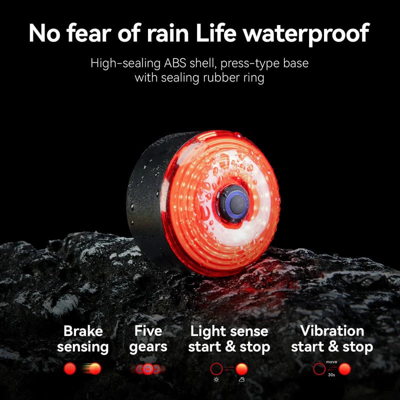 100% Waterproof Bike Saddle Bag with Light - 0.8L - OVERLANDERS Outfitter