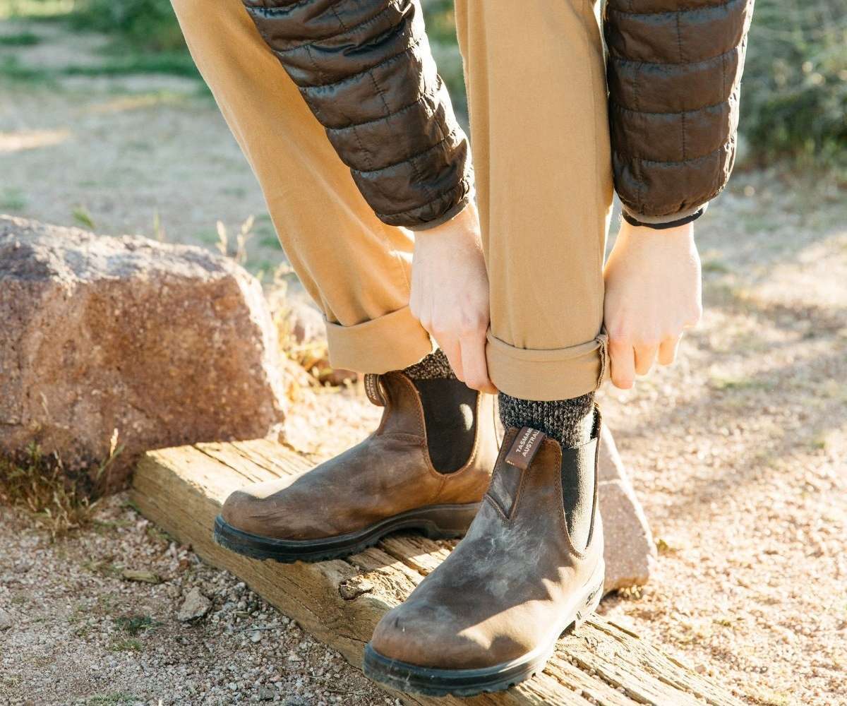 Blundstone 1609 MEN'S CLASSICS CHELSEA BOOTS - ANTIQUE BROWN - OVERLANDERS Outfitter