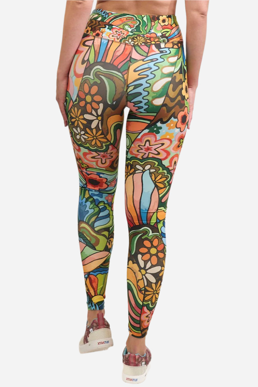 FisheWear Boho Bass high-waisted leggings with bohemian print, stretchy fabric, and comfortable fit for casual or yoga wear.
