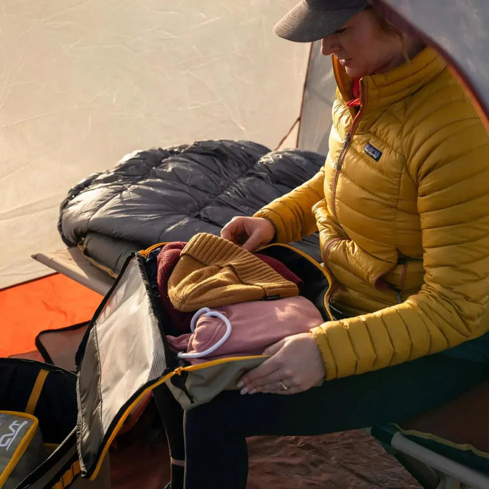 TRAPSKI CVT-Camping Cube, versatile camping cube with multiple compartments, ideal for outdoor gear organization.