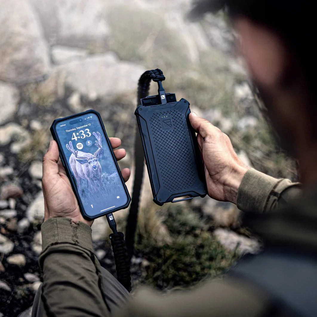 DARK ENERGY Poseidon Pro Indestructible Charger - OVERLANDERS Outfitter