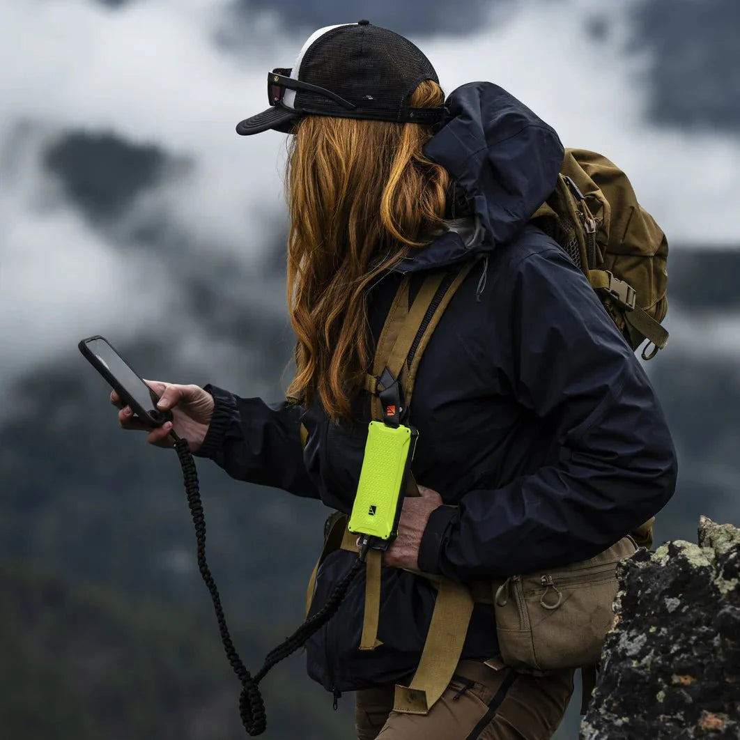 DARK ENERGY Poseidon Pro Indestructible Charger - OVERLANDERS Outfitter
