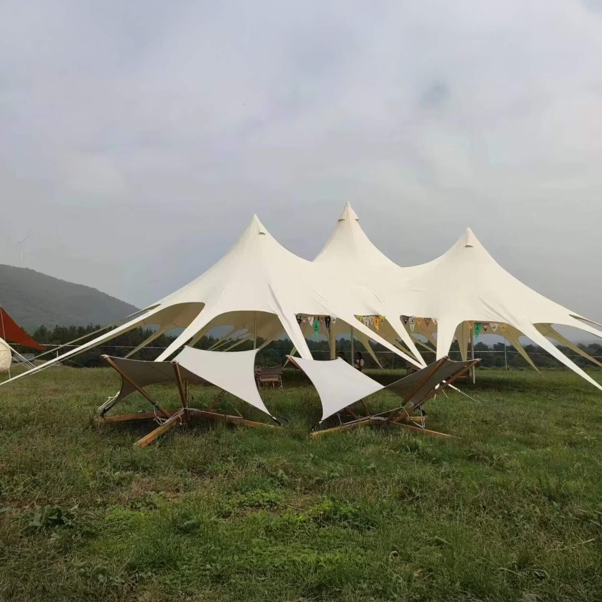 Alora Extra Large Portable Waterproof Multifunctional Outdoor Rain Tarp Canopy (SAK79811) - We The Collective