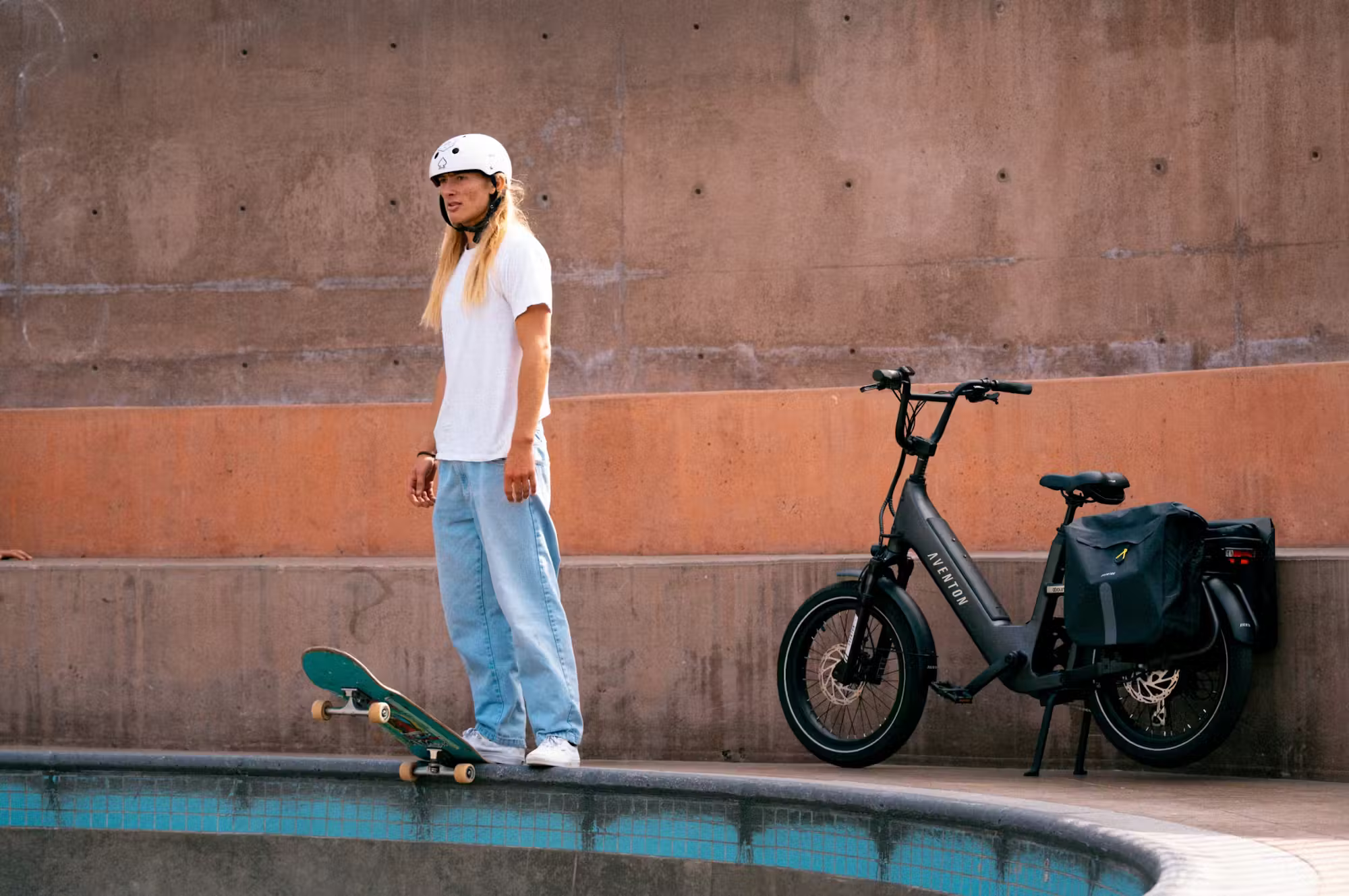 Rex E-Bikes Aventon Abound SR Cargo E-Bike with sturdy frame, cargo rack, and electric motor for urban commuting.