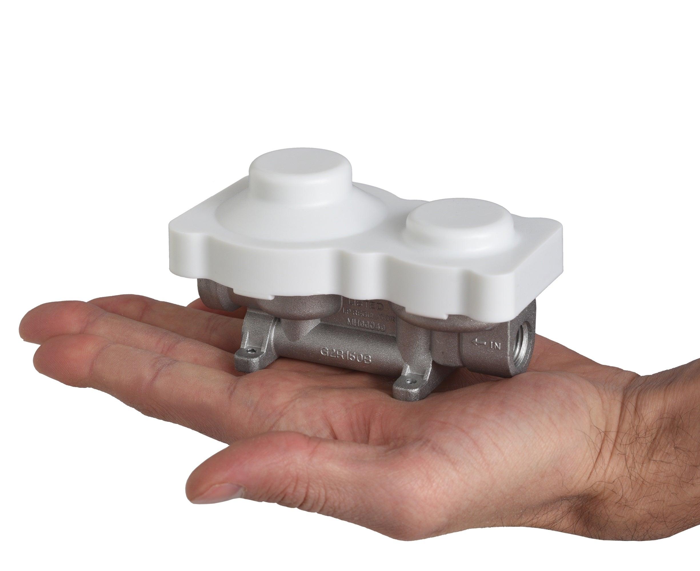 Flame King 2-stage LP propane regulator for RVs and trailers, featuring a compact design and 160,000 BTU capacity.
